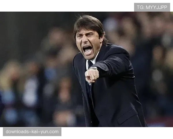 那不勒斯队长迪洛伦佐左膝十字韧带撕裂重伤,孔蒂怒批密集赛程 那不勒斯队长迪洛伦佐左膝十字韧带撕裂重伤,孔蒂怒批密集赛程